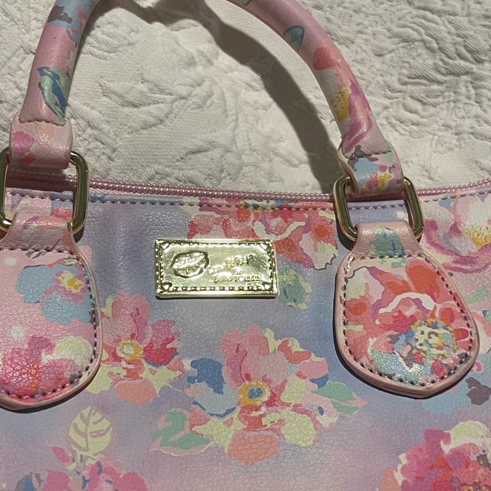 Floral Pink Satchel - Picture 3 of 16